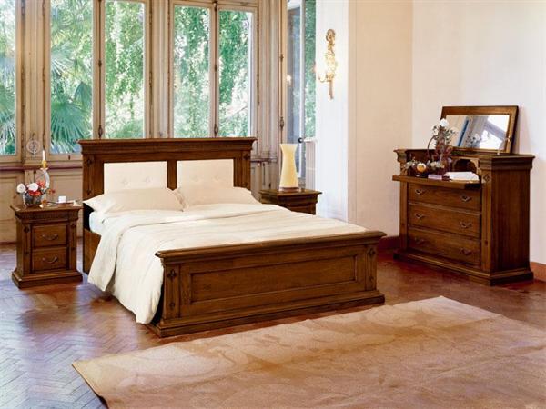 Camera classica legno massello